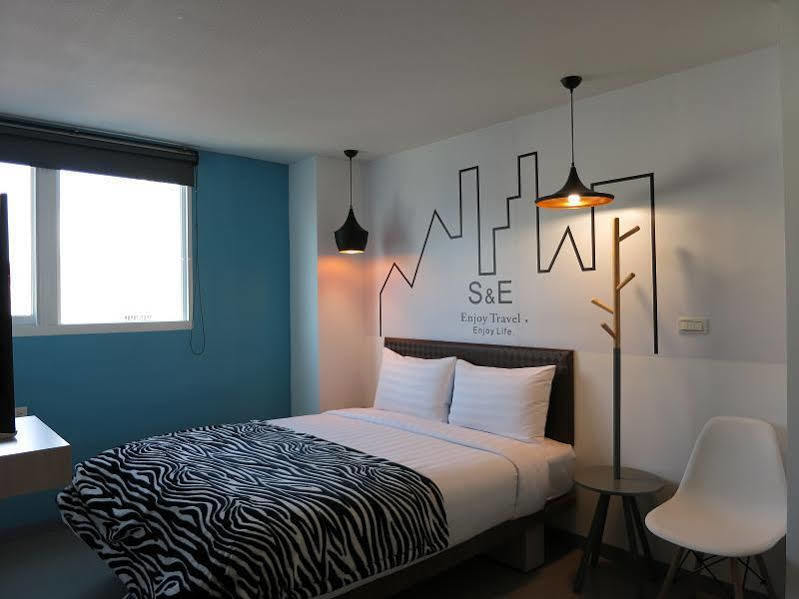 S&E Hotel Tainan Zewnętrze zdjęcie